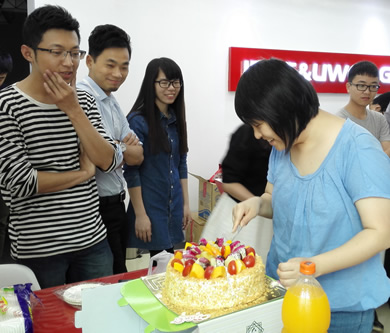優(yōu)網(wǎng)科技員工4、5月生日活動(dòng)剪影